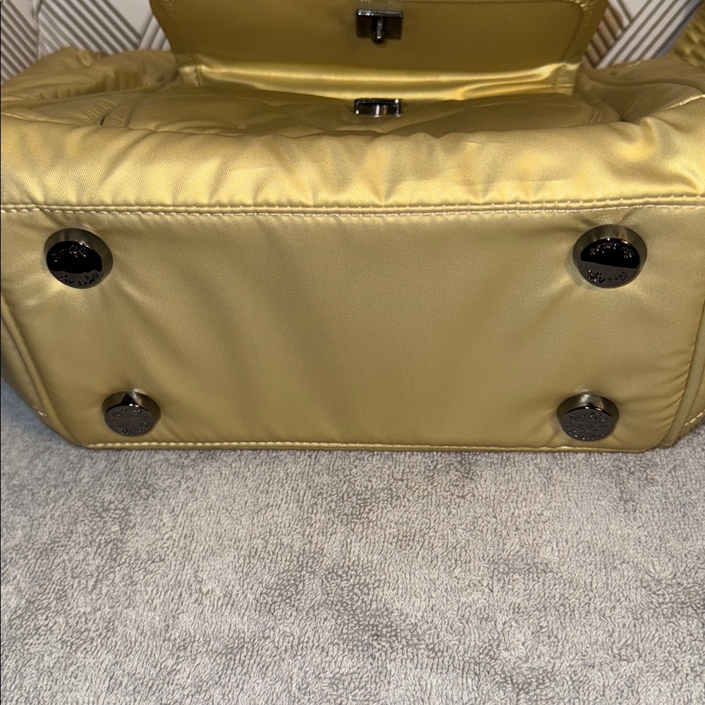 Lug Toss convertible Crossbody bag Shimmering gold Bag adjustable - Picture 13 of 14